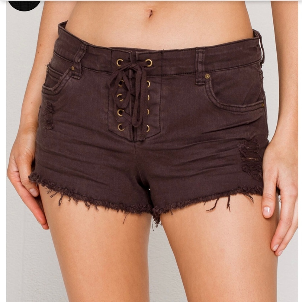 Billabong Lite Hearted Distressed Denim Shorts Size 28